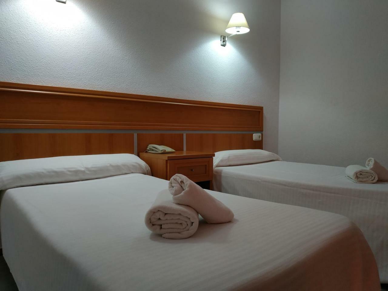 Hotel Restaurante La Rabida パロス・デ・ラ・フロンテーラ エクステリア 写真